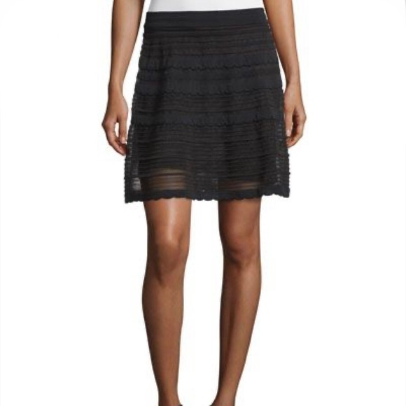 Missoni black lace scalloped skirt size 42